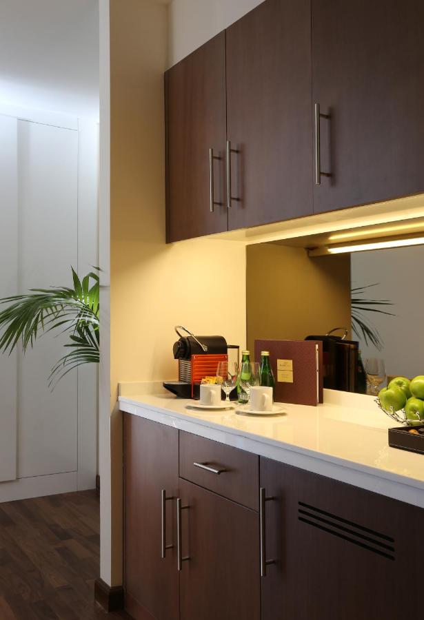 La Suite Dubai Hotel & Apartments photo
