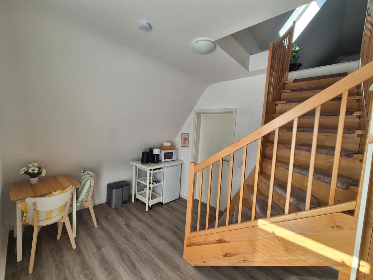 Modernes Zimmer in ruhiger Lage
