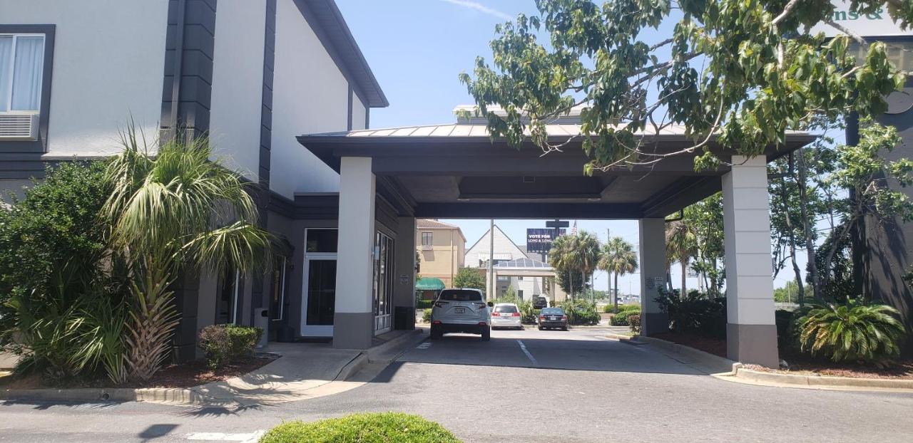 Image: Motel 6 Mobile, AL - Airport Blvd