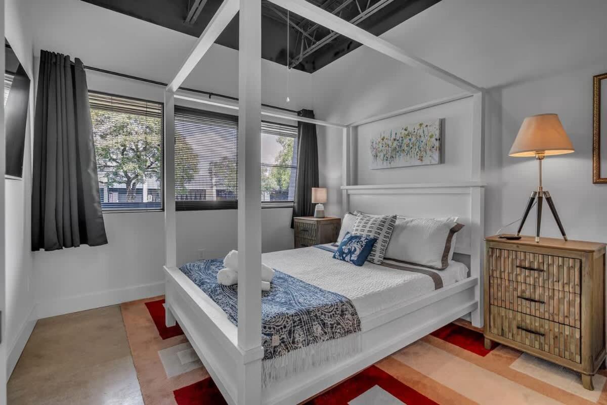 Chic New Condo Near DT Nashville - 4