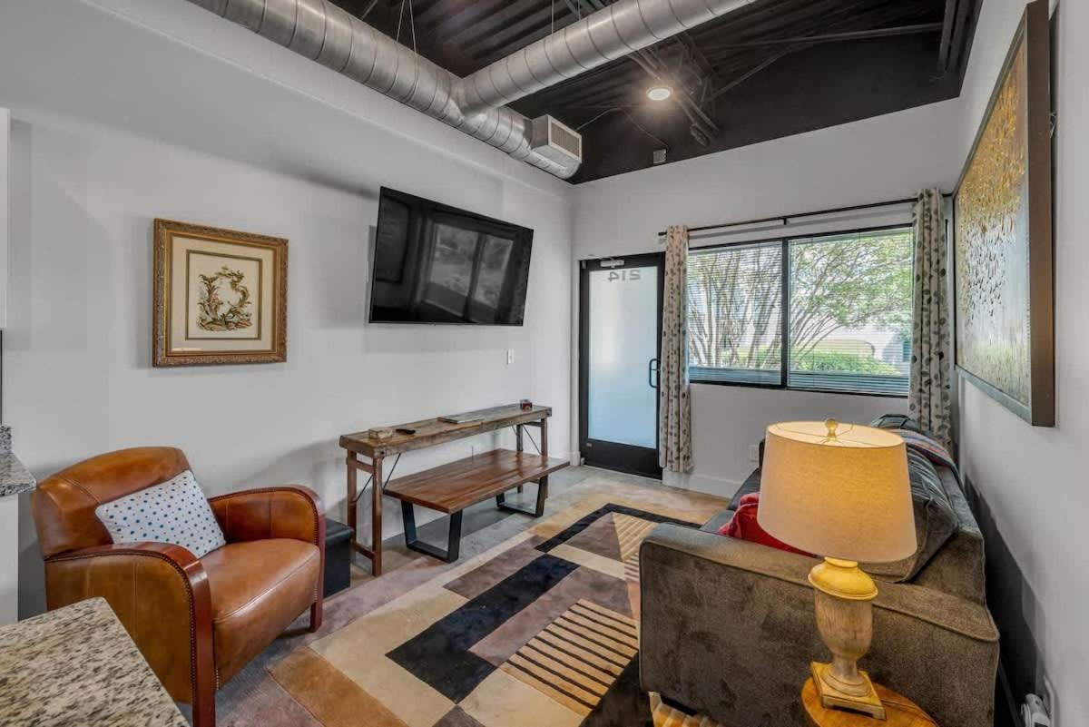 Chic New Condo Near DT Nashville - 5