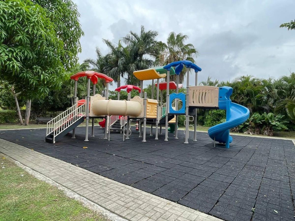 Tropical 3 Bedroom Villa - Ocho Rios - 5