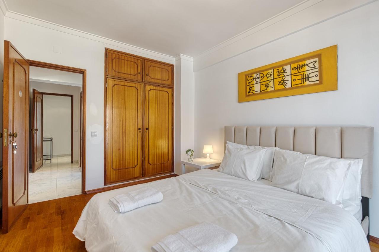 Quarto duplo com vista rio num apartamento partilhado - 5