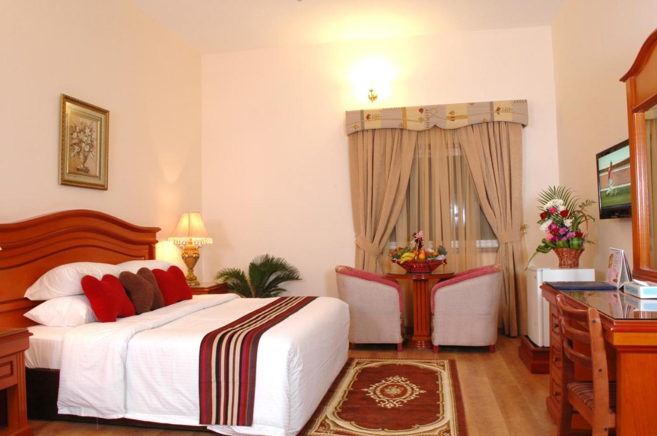 Gulf Gate Hotel photo