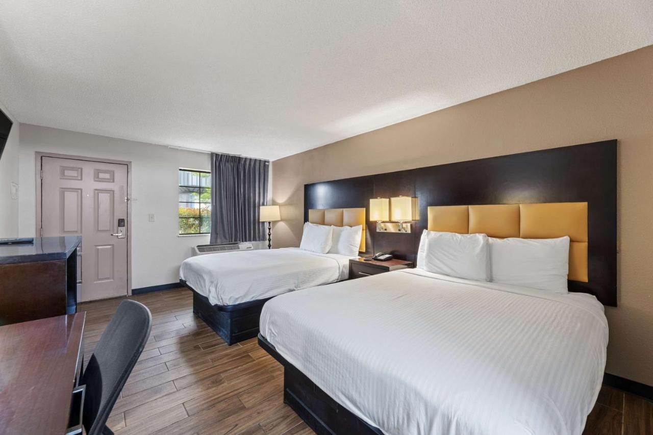 Americas Best Value Inn Fort Worth/Hurst — photo 22