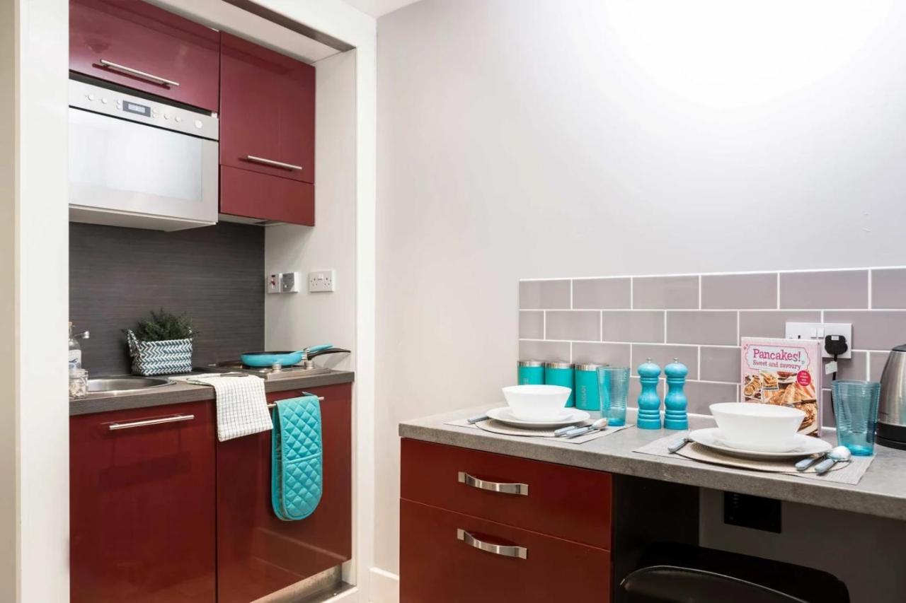 Student Only - Dashwood Studios in Central London - 3