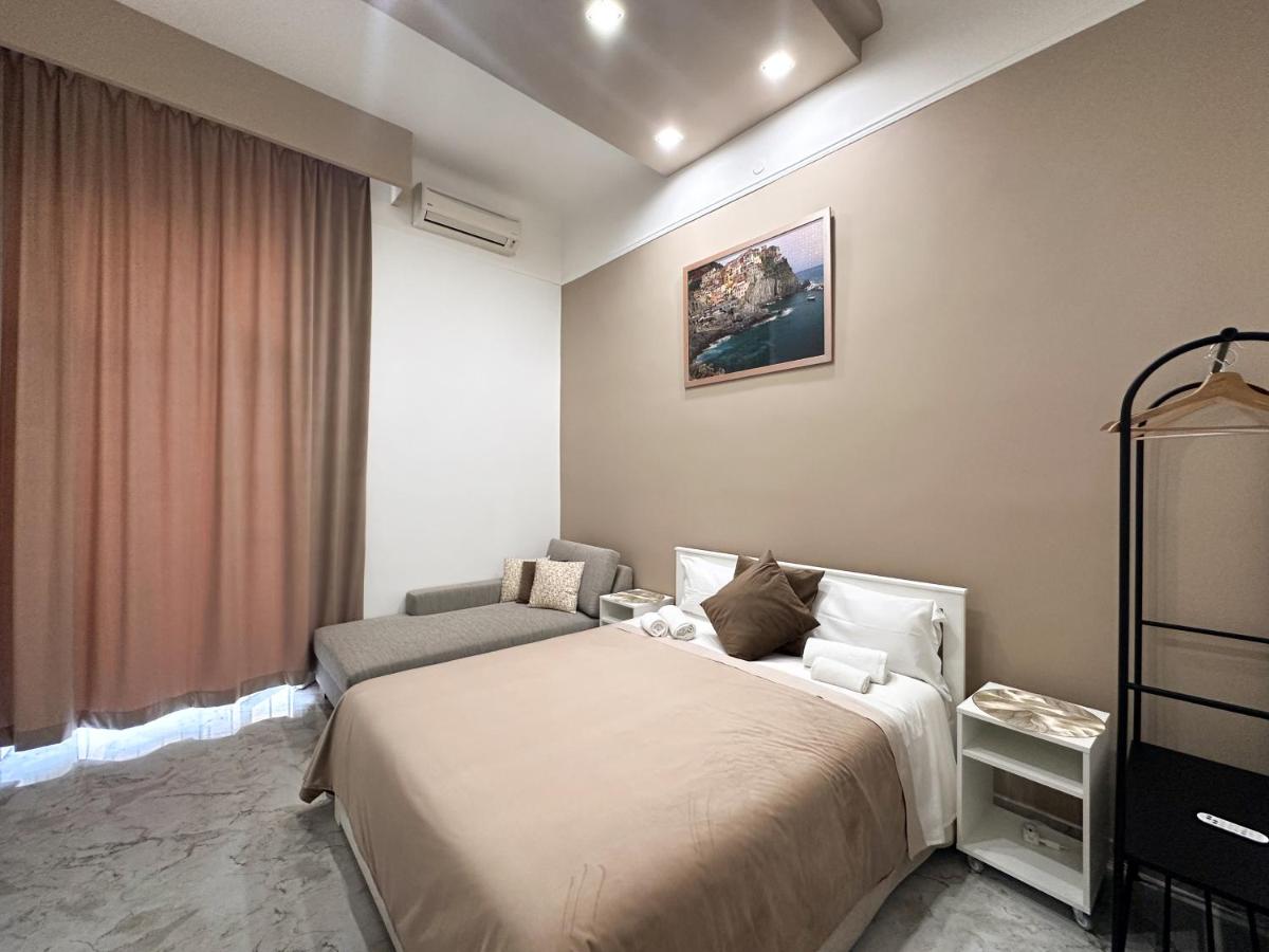 Benvenuto a Napoli - 2