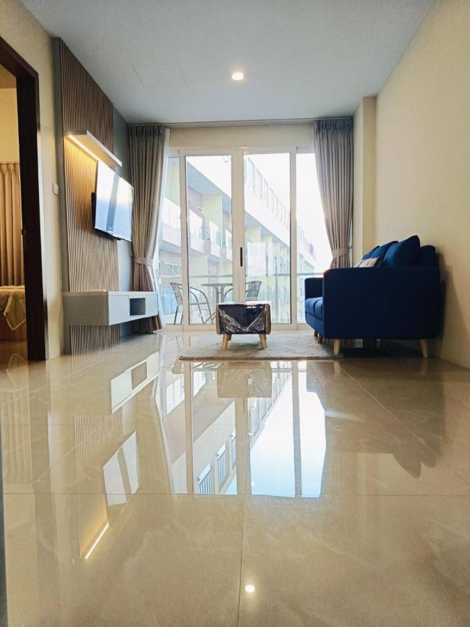 2BR Nagoya Thamrin City - 5