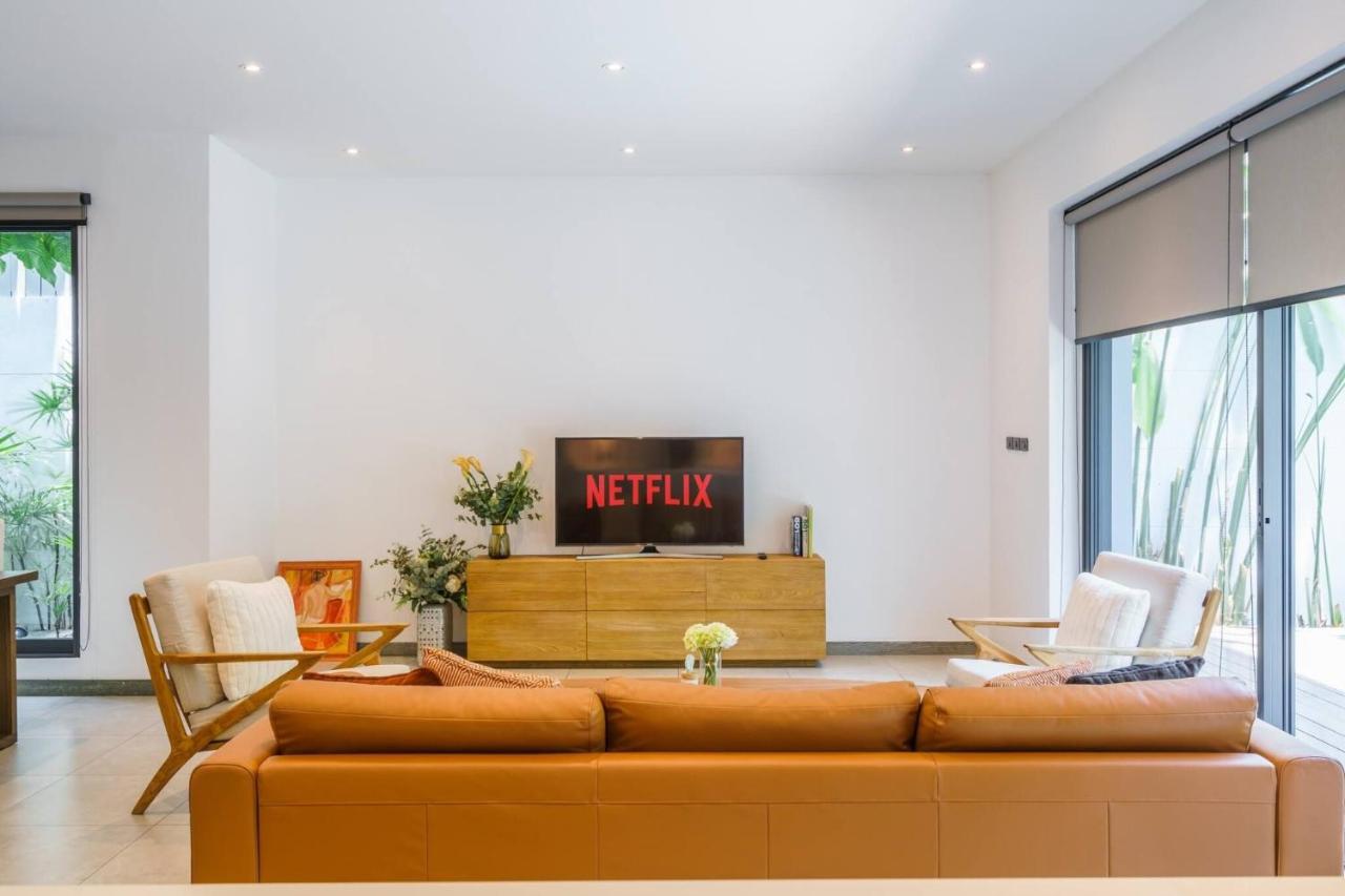 Designer 49 Pool Villa - 4