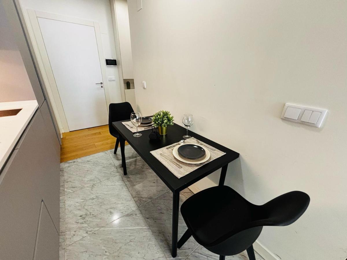 The Crespo - NO 39 - Modern Studio Apartments - 5