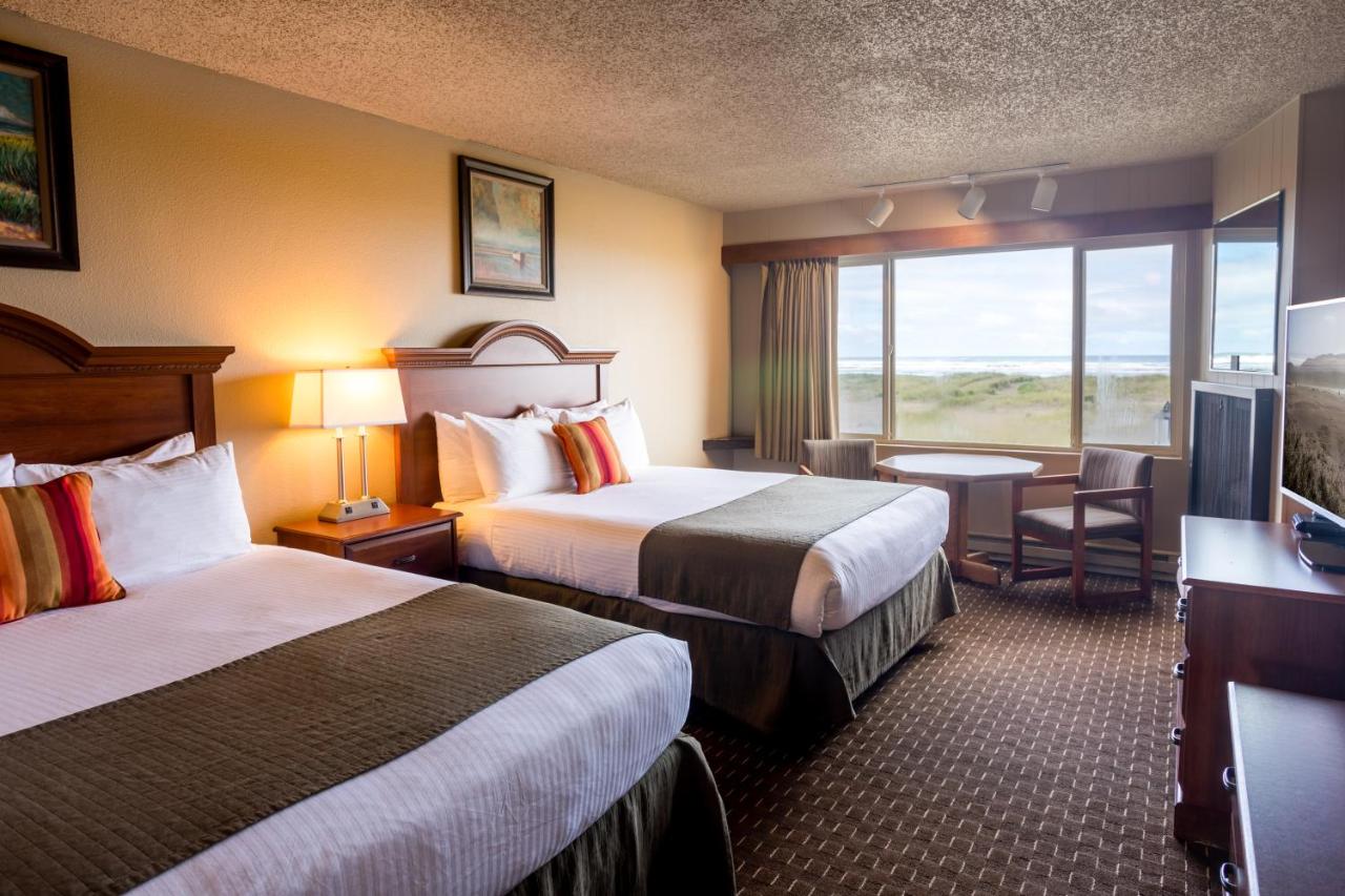 Ebb Tide Oceanfront Inn — photo 6