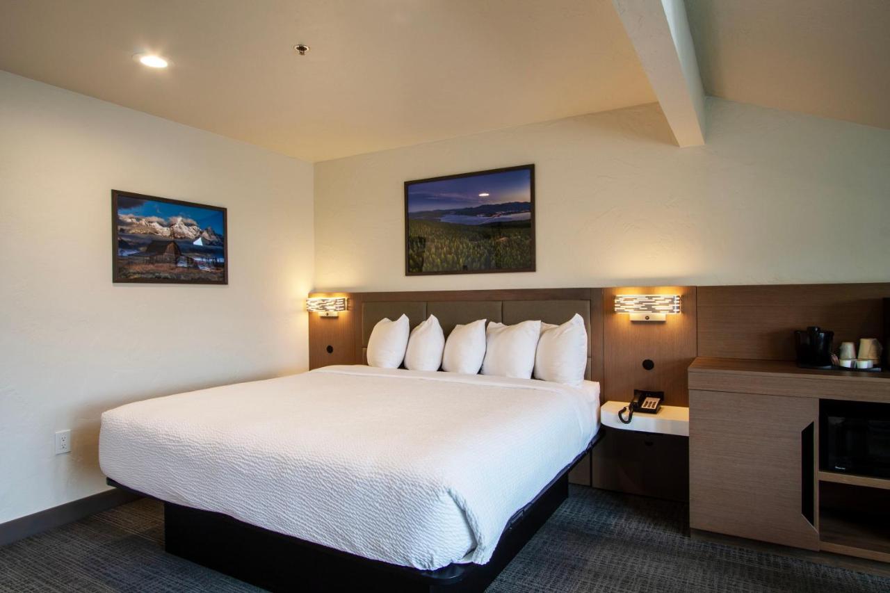 Sandpoint Hotel & Suites Downtown — photo 8