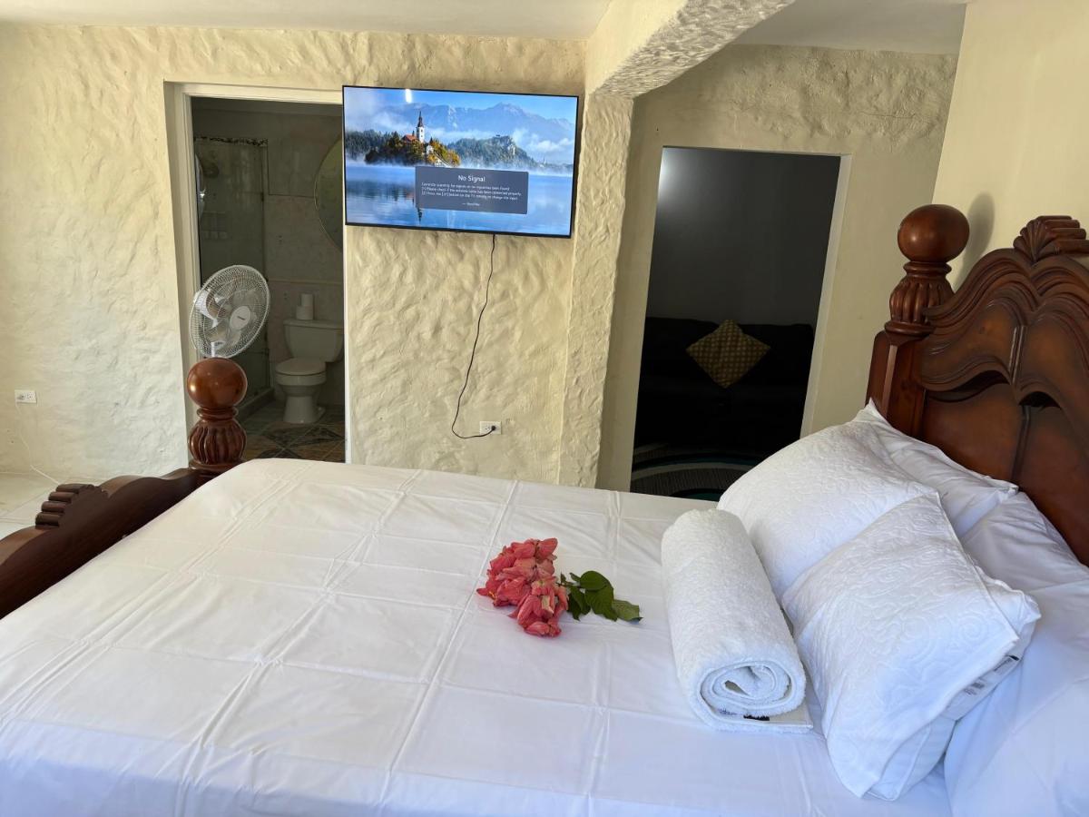 Derbys Beach Escape - 2