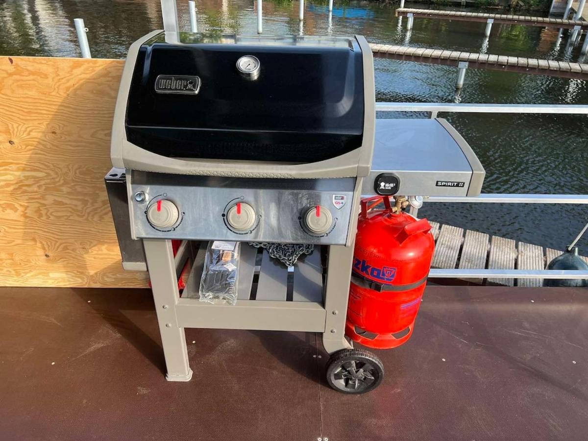 Party Grill Boot - 3