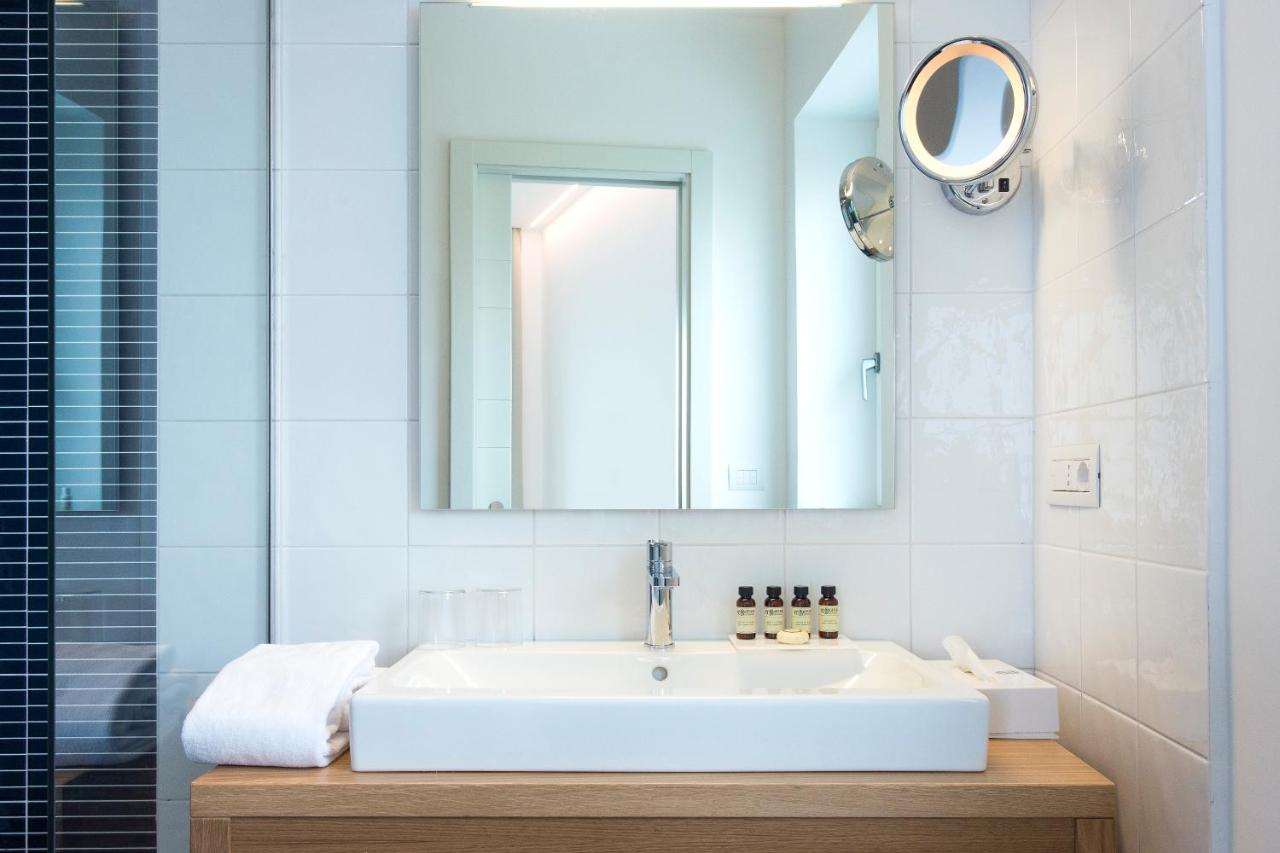 Villa Fiorella Art Hotel - 3