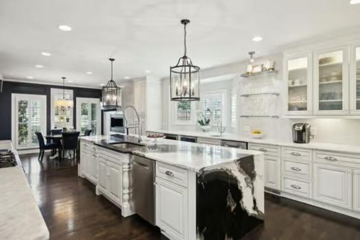 Music City Manor - 2