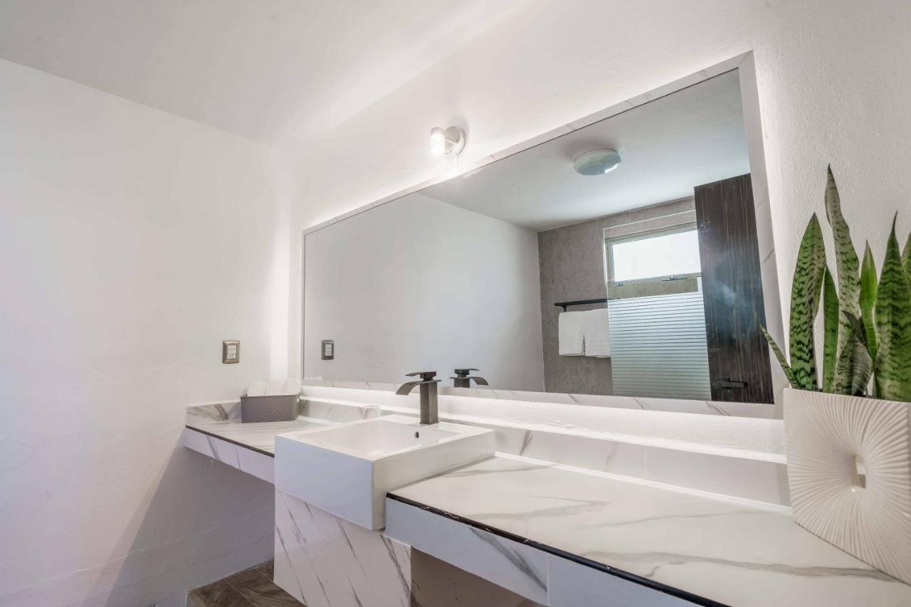 4 Bedroom Luxury Villa with Private Pool - 3