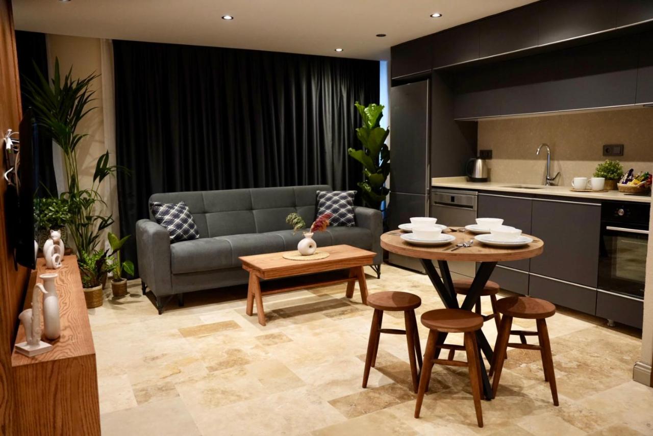 Khalkedon Suites - 4