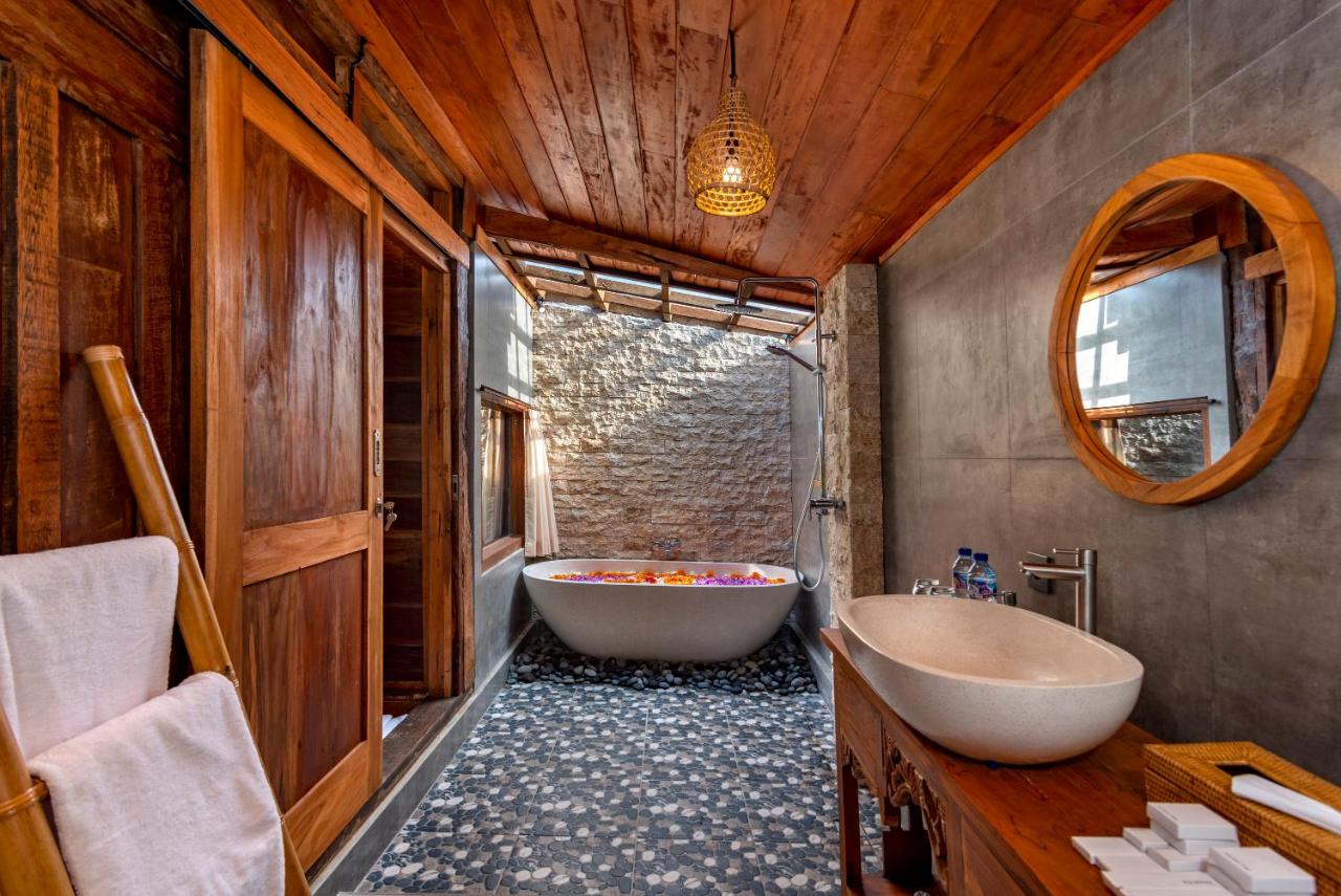 Arindama Villa Ubud by Dhananjaya Hospitality - 3