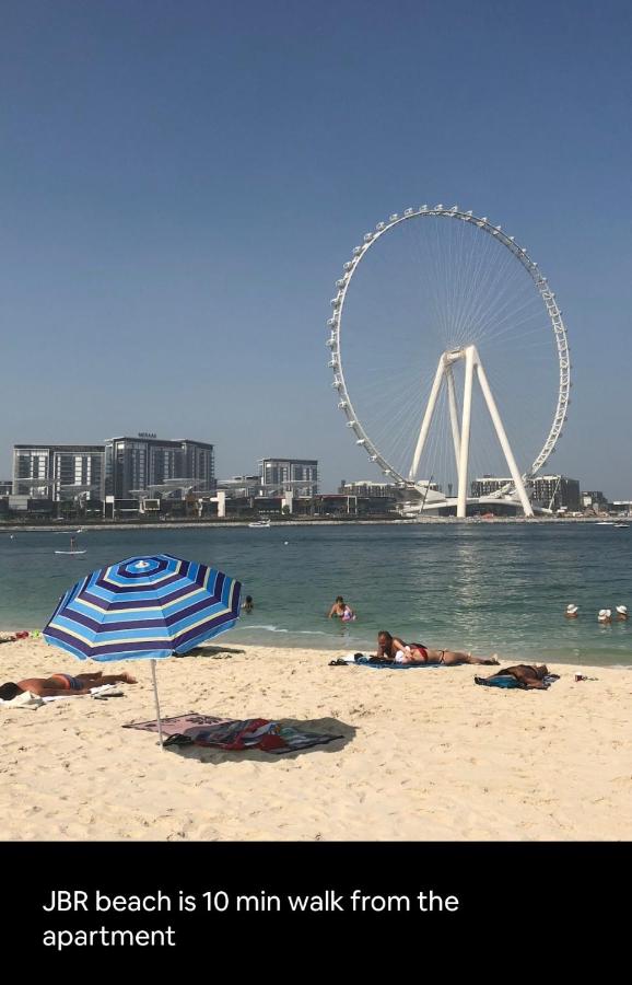 Luxury Apartment- 5 min Walking Distance Beach and 3 minutes walking distance Metro