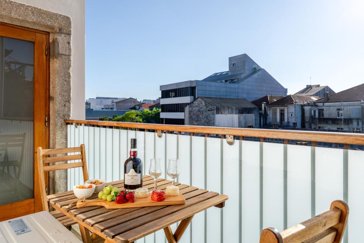 HostWise - Stylish Flat with Balcony - 4