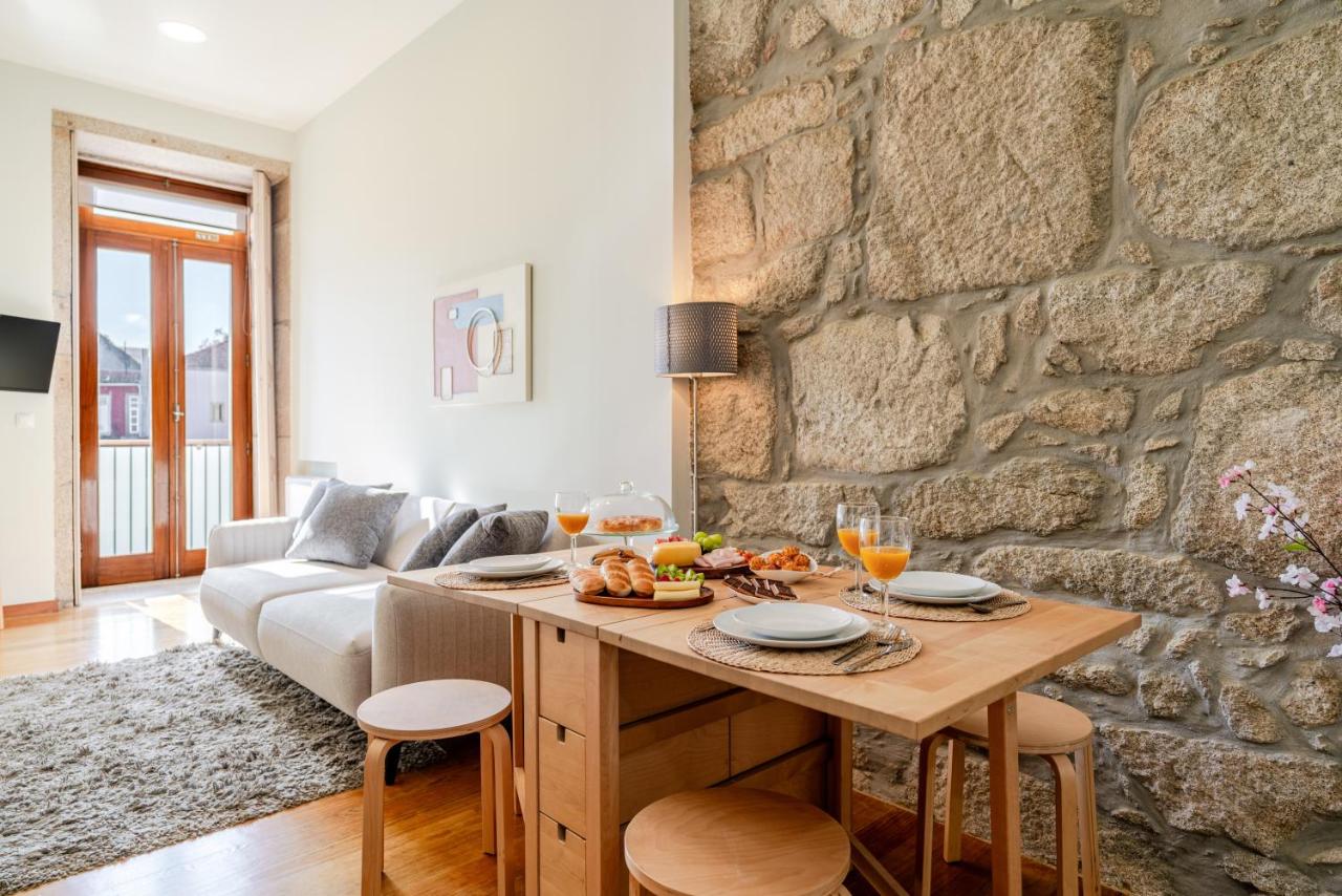 HostWise - Stylish Flat with Balcony - 5