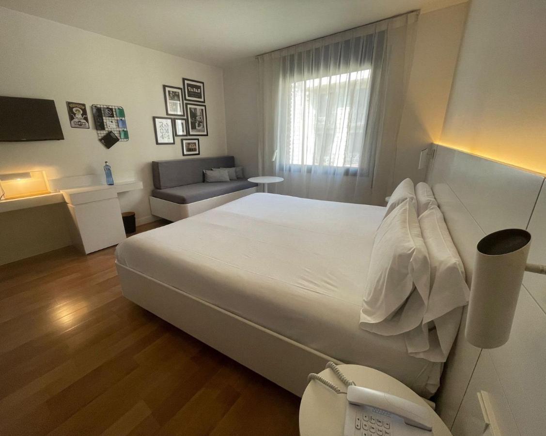 Pol & Grace Hotel - 2