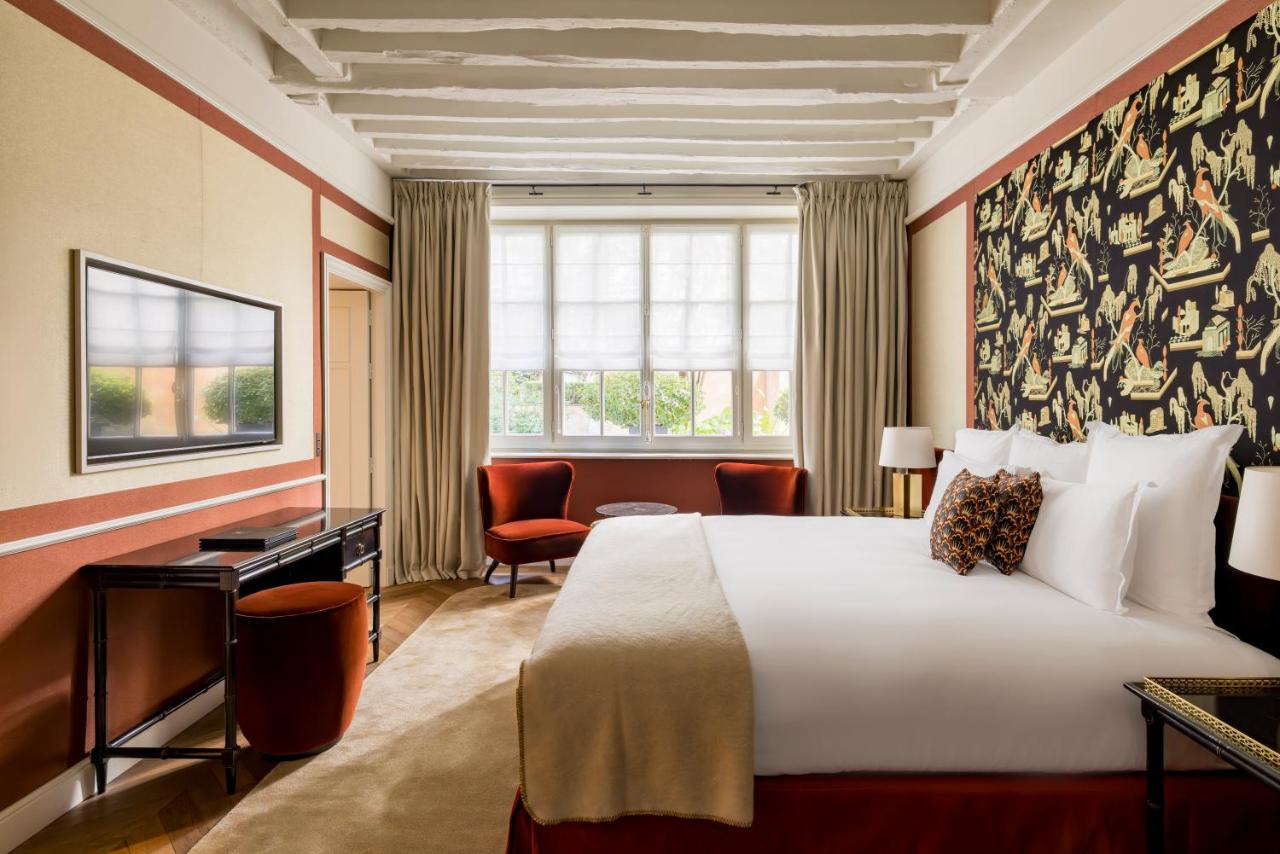 Le Pavillon de la Reine & Spa, Place des Vosges - 2