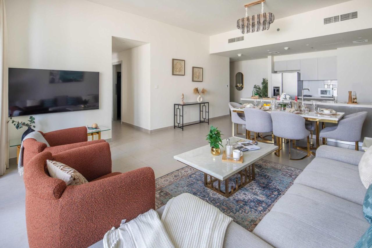 Frank Porter - Forte Tower 1 - 5