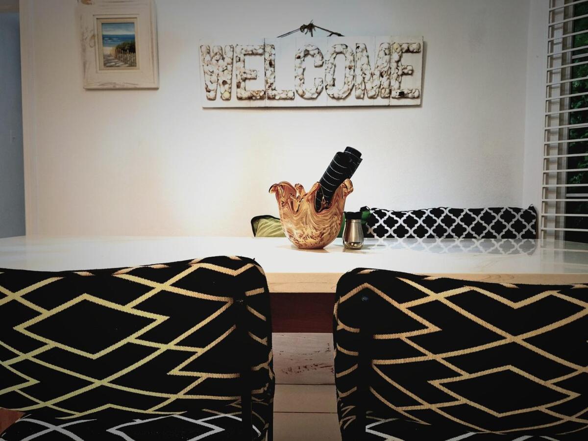 Oceanview! Walk to town and beach-PAYMENT REQUIRED TO RESERVE - 4