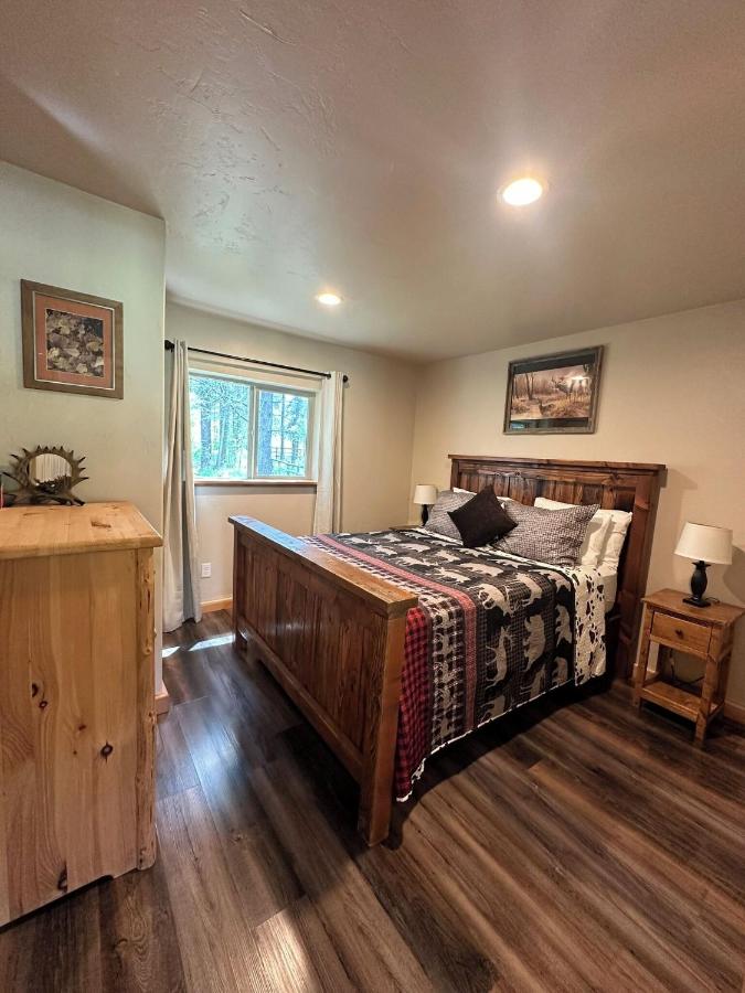 Glacier Homestead — photo 23