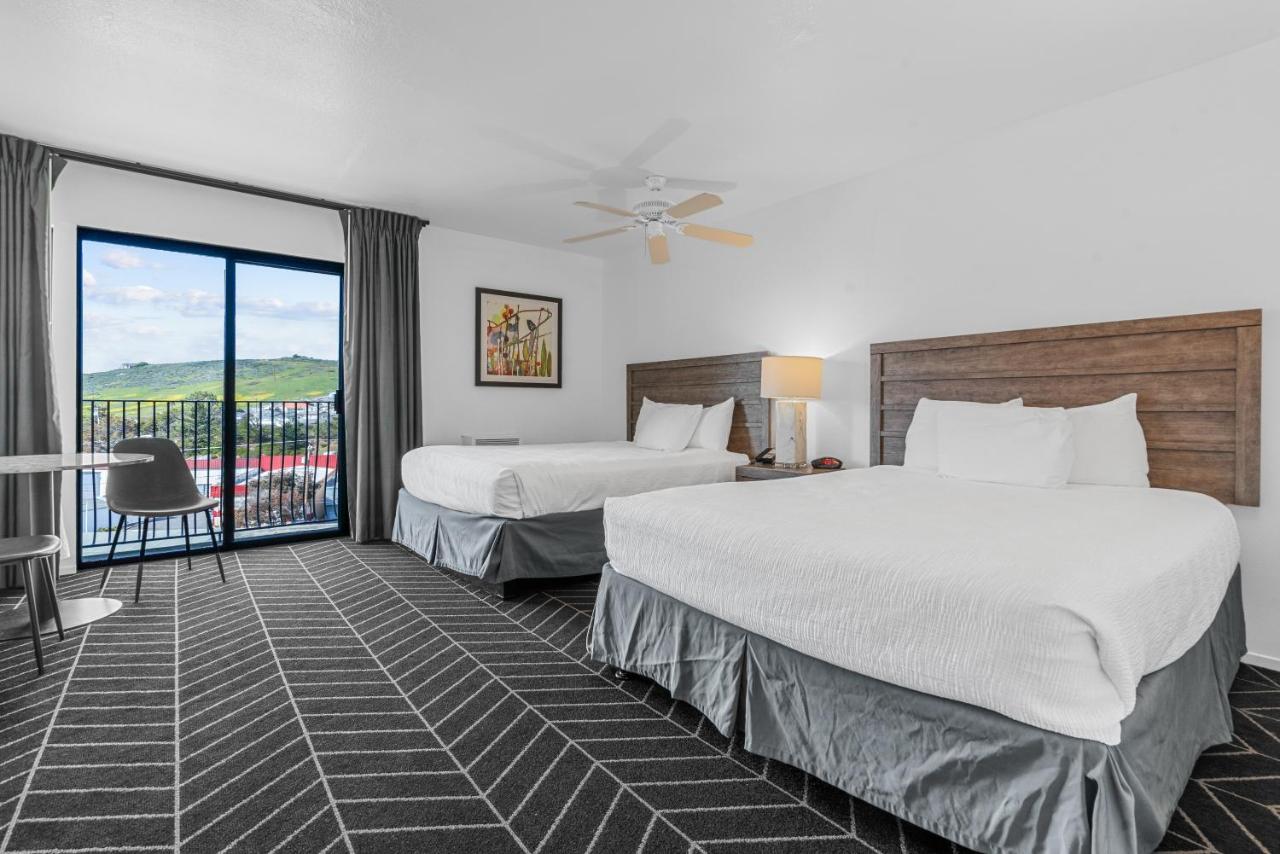 Masterpiece Hotel — photo 18