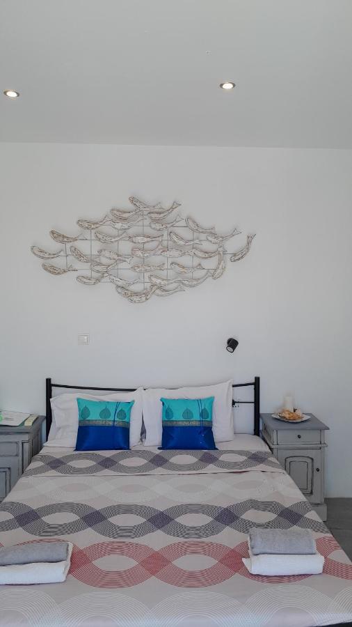 Amazing Room on the Cliff with shared pool & Buffet breakfast - 4