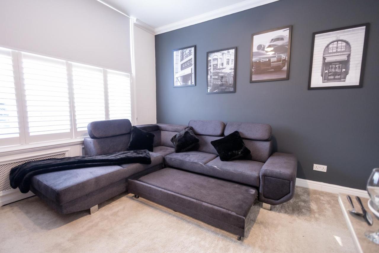 Chic 1-Bedroom Flat - 10 Min Walk to Westfield London - 5