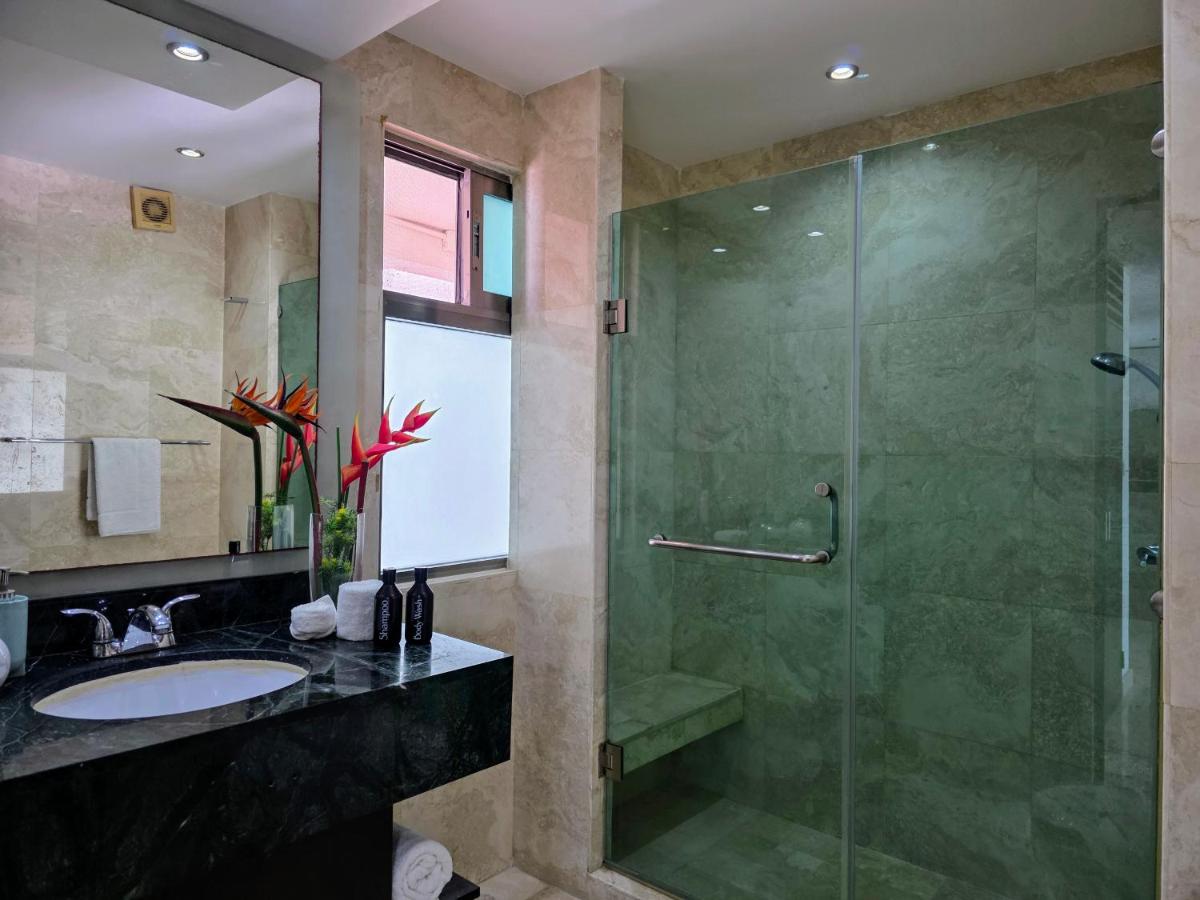 Modern penthouse, beautiful ocean view, Cancun - 3