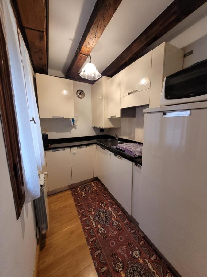 Boutique Apartment CA'LIZ - 4