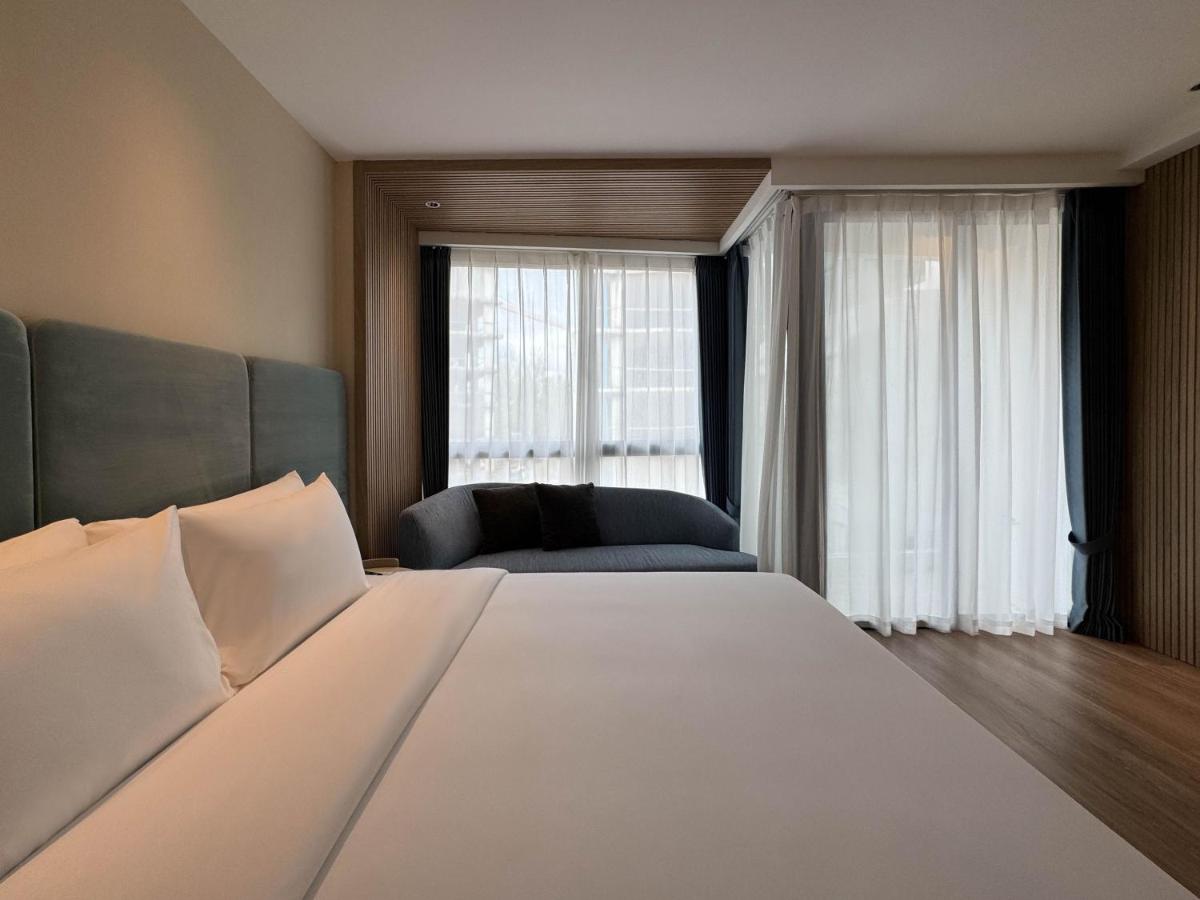 Laya Suites and Residences - 2