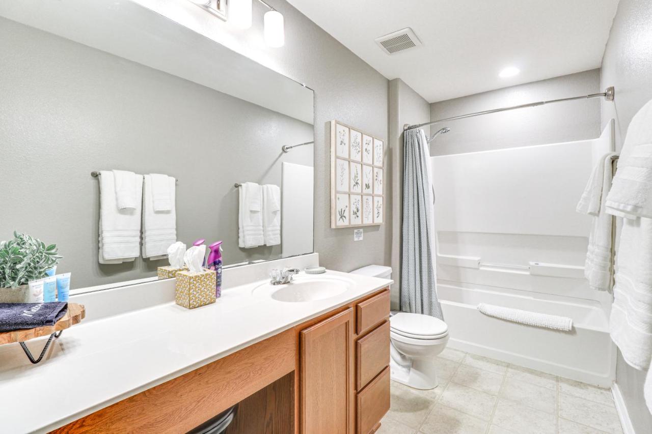 10 Mi to Dtwn Austin Family Home with Communal Pool - 4