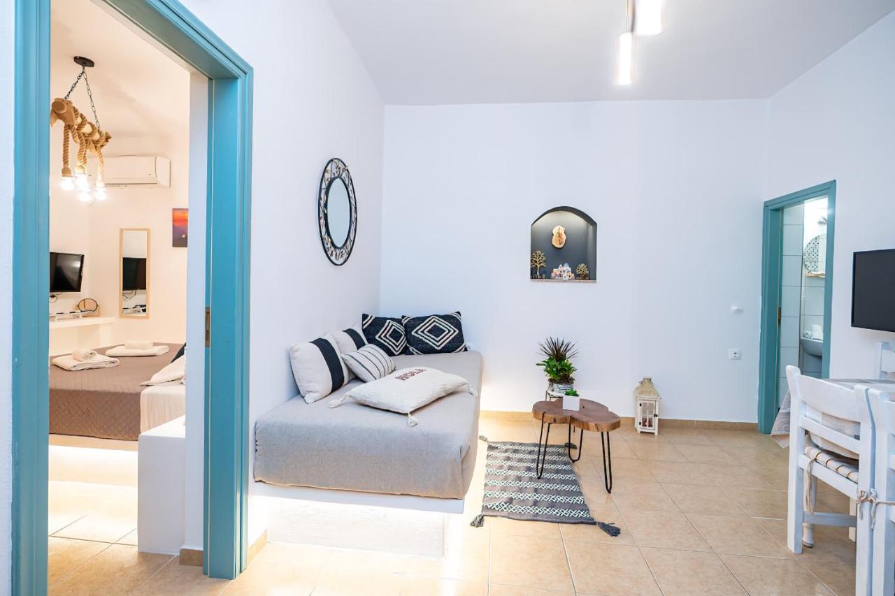 Villa Sertis Santorini - 3