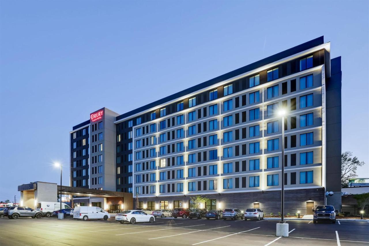 Image: Drury Plaza Hotel North Charleston