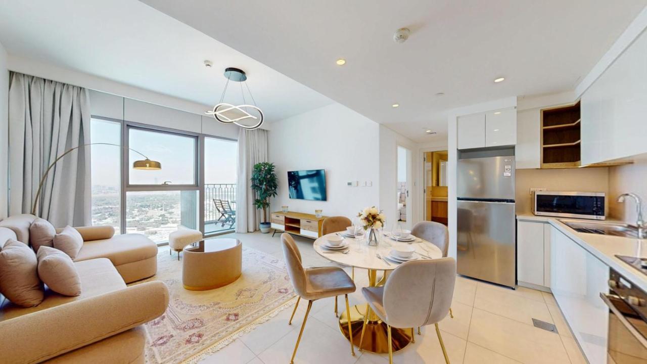 Vacationer Holiday Homes I Chic 1 Bed l City Views in Downtown Dubai - 5