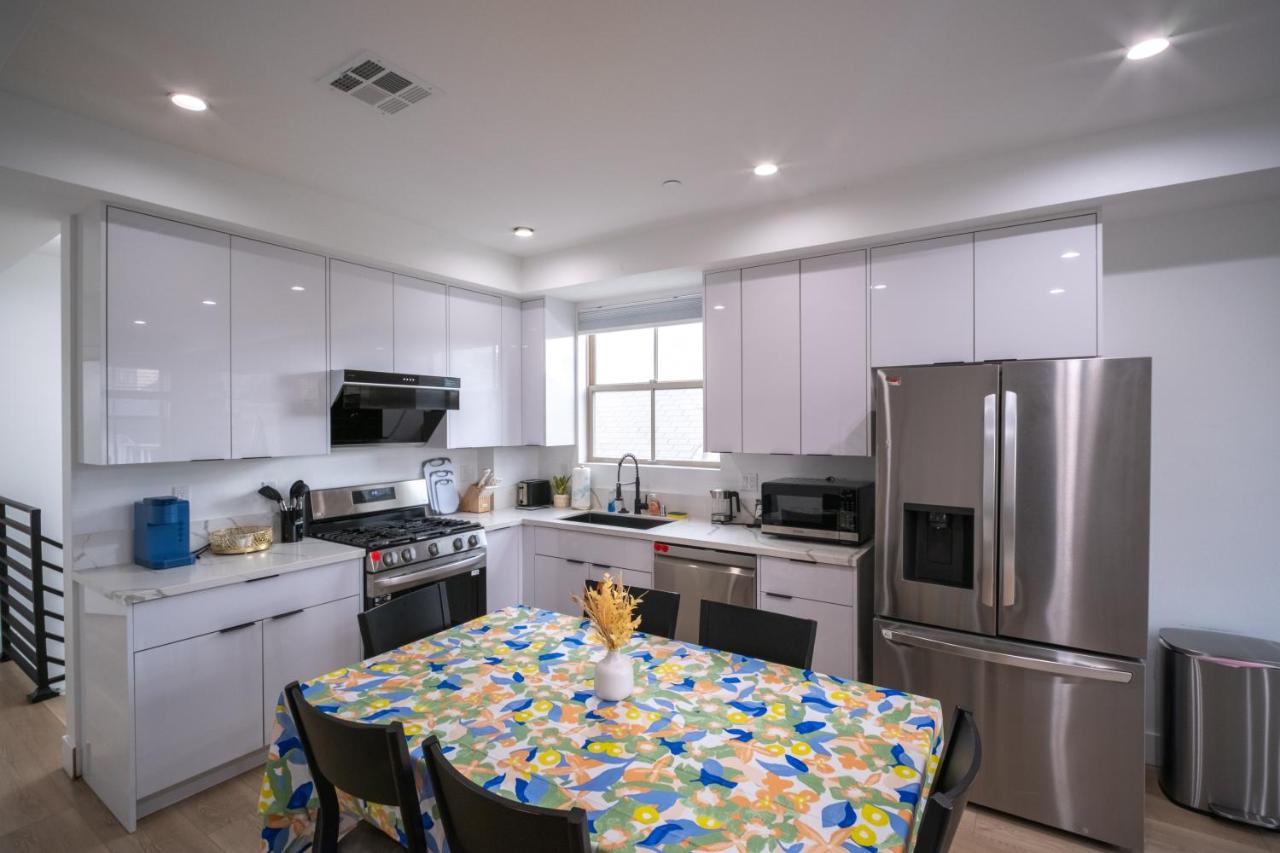 Stylish Private Room by Downtown LA with Private Parking - 4