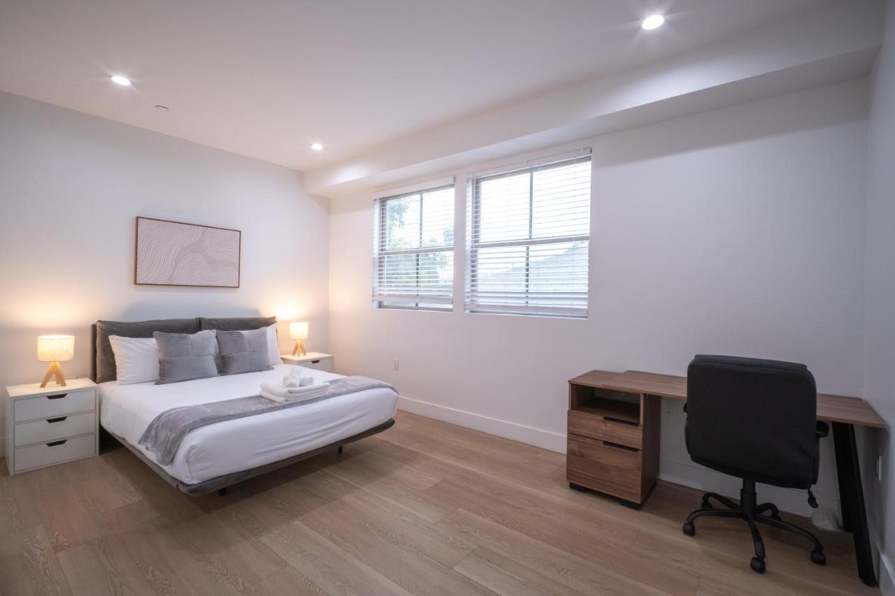 Stylish Private Room by Downtown LA with Private Parking - 2