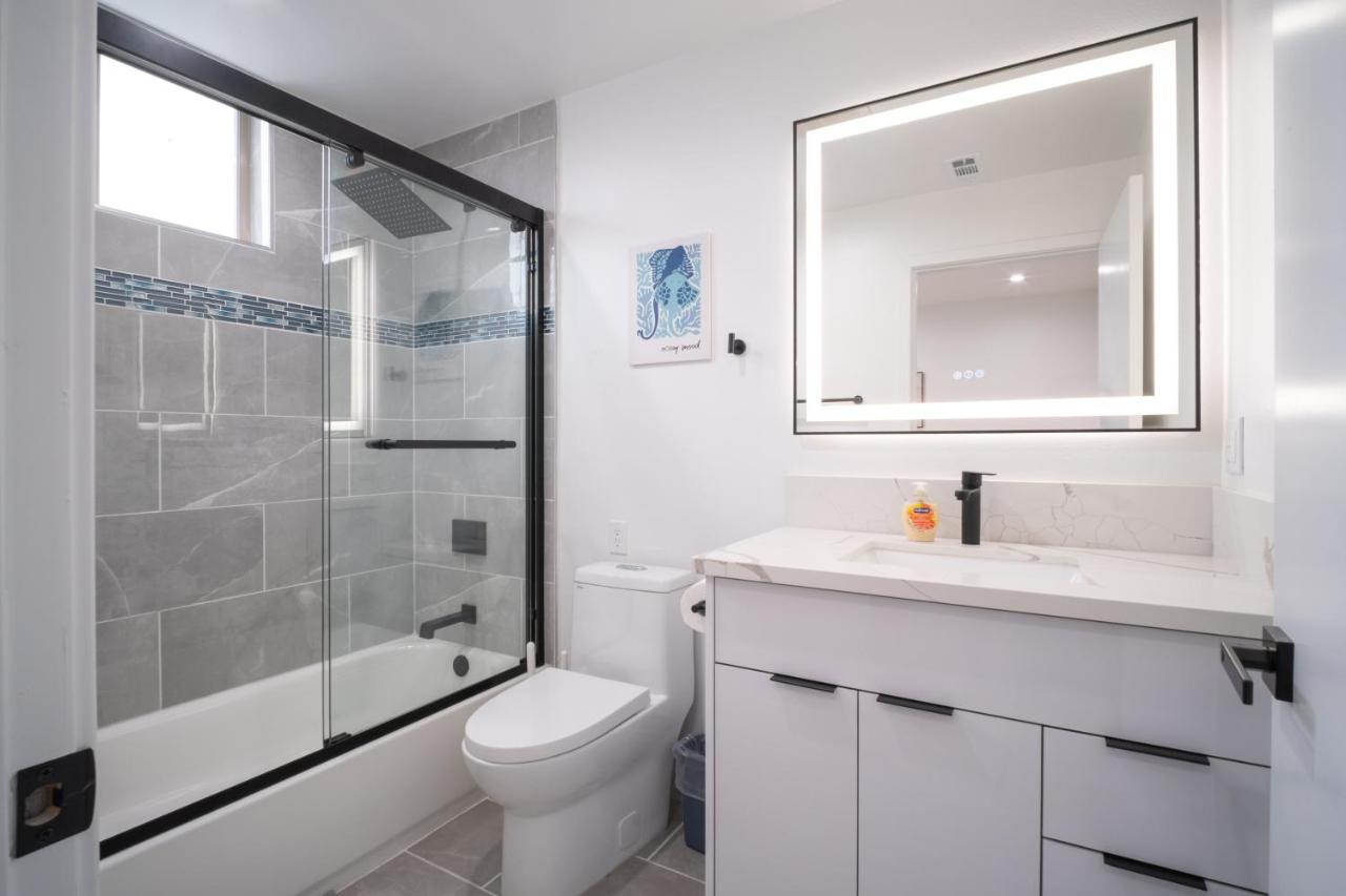 Stylish Private Room by Downtown LA with Private Parking - 3