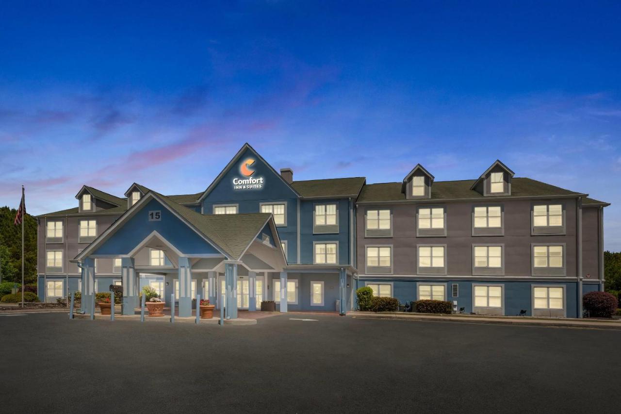 Ashwood Inn & Suites — photo 1