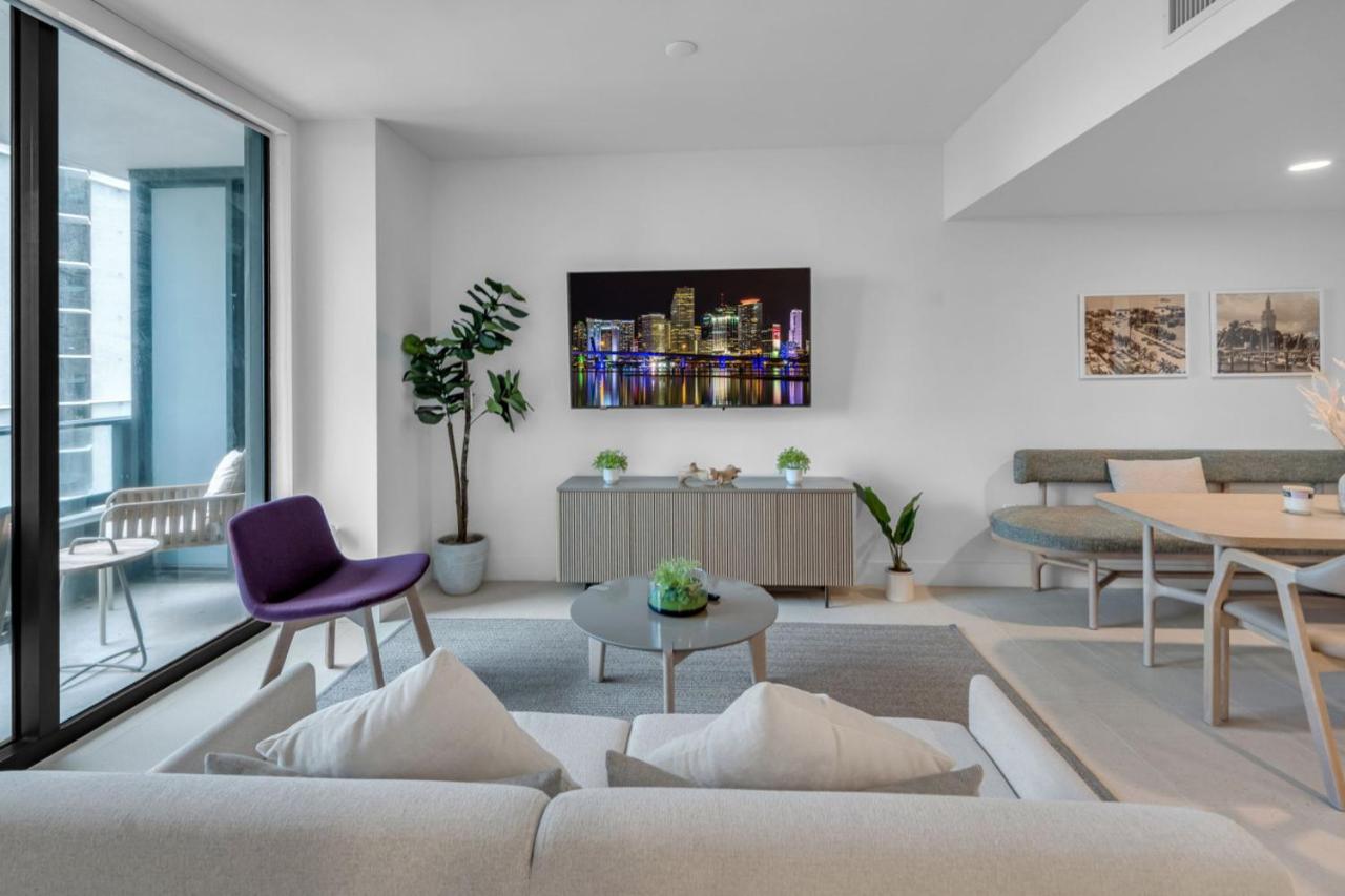 Experience Miami Vibes in the Heart of Downtown - 3