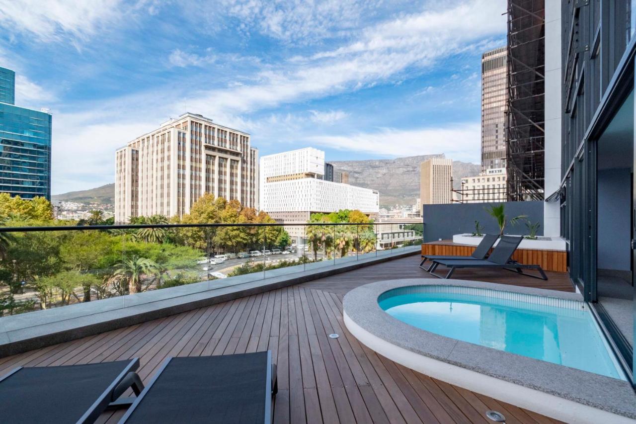 Zeeland Pier Aparthotel by Totalstay - 2