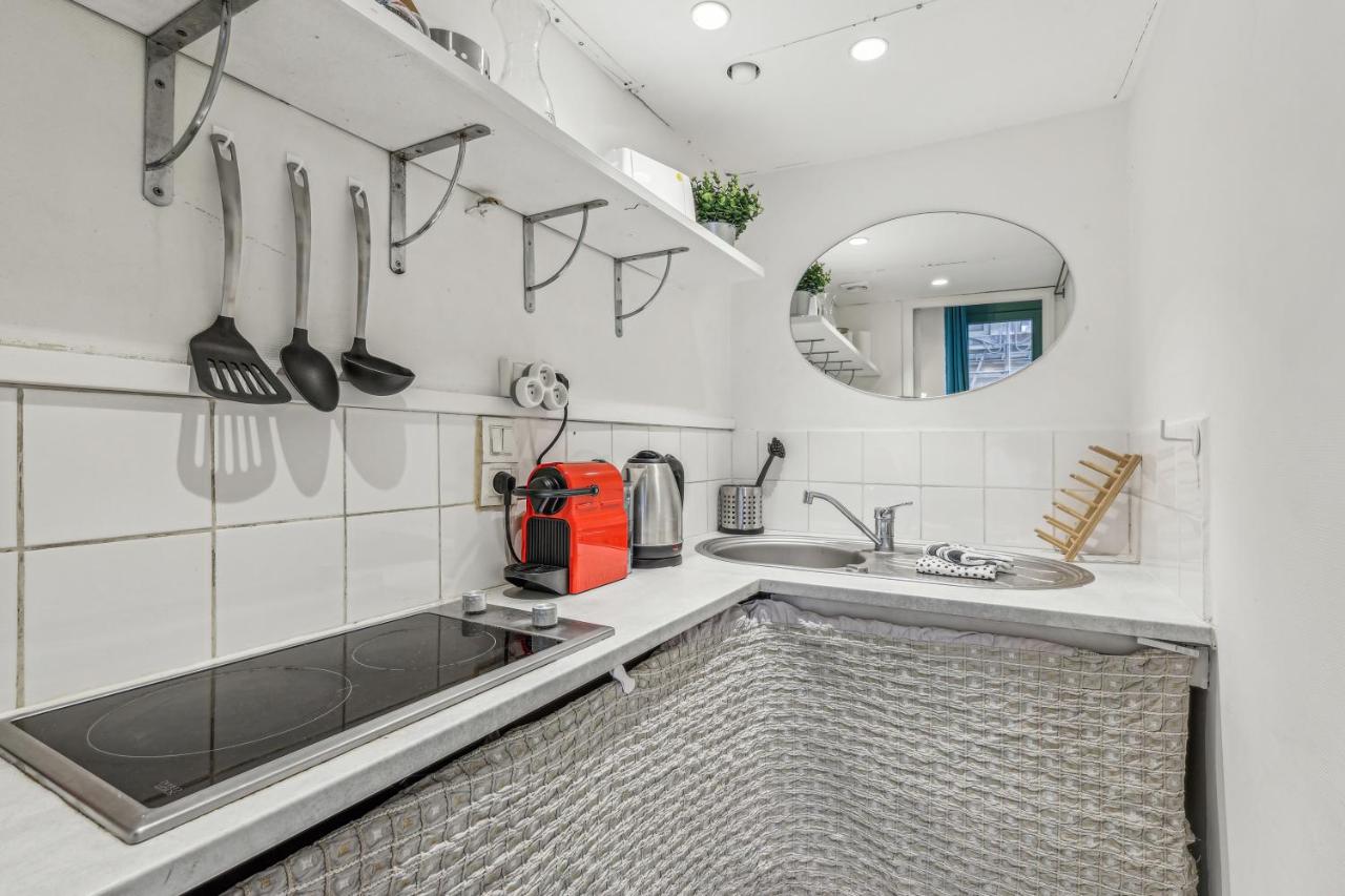 Joli studio grand et calme, Marais - 4