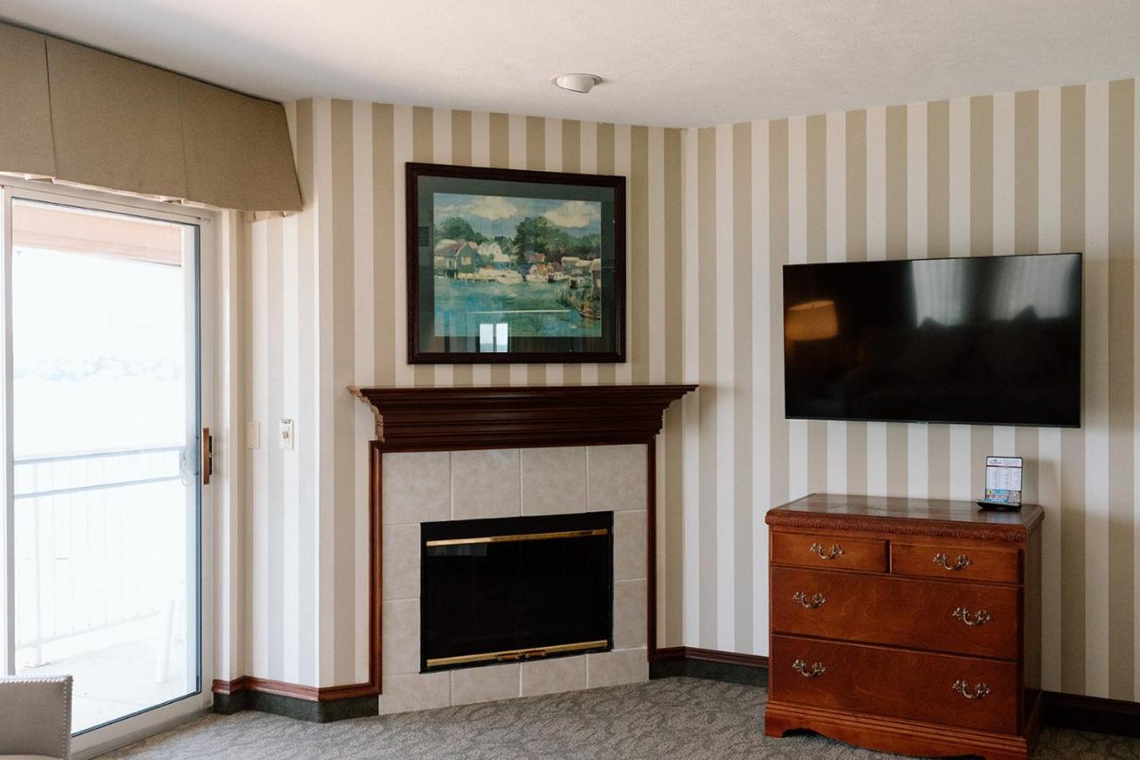 Bayshore Inn — photo 24