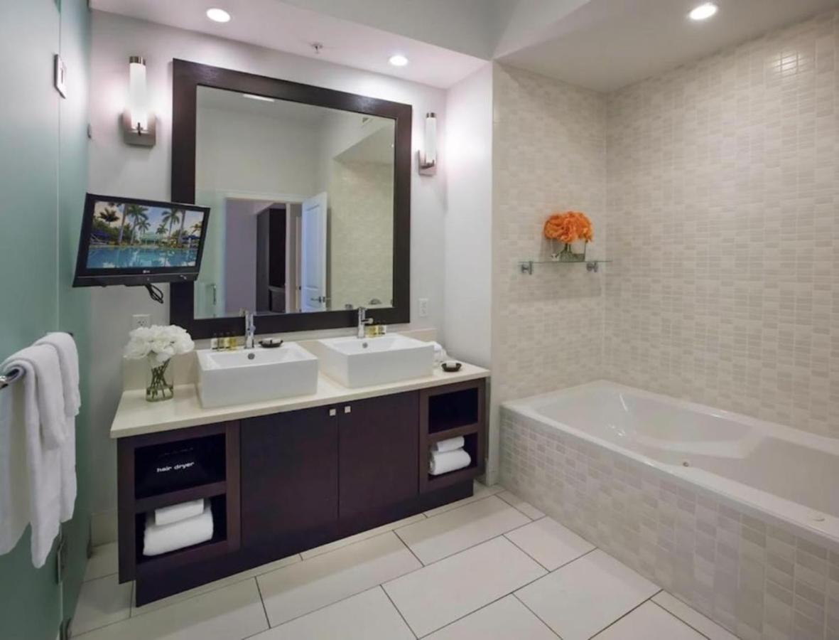 Provident Doral at The Blue - 3